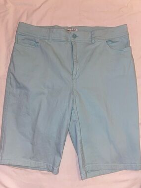 NorthStyle Light Blue Women’s Bermuda Shorts
